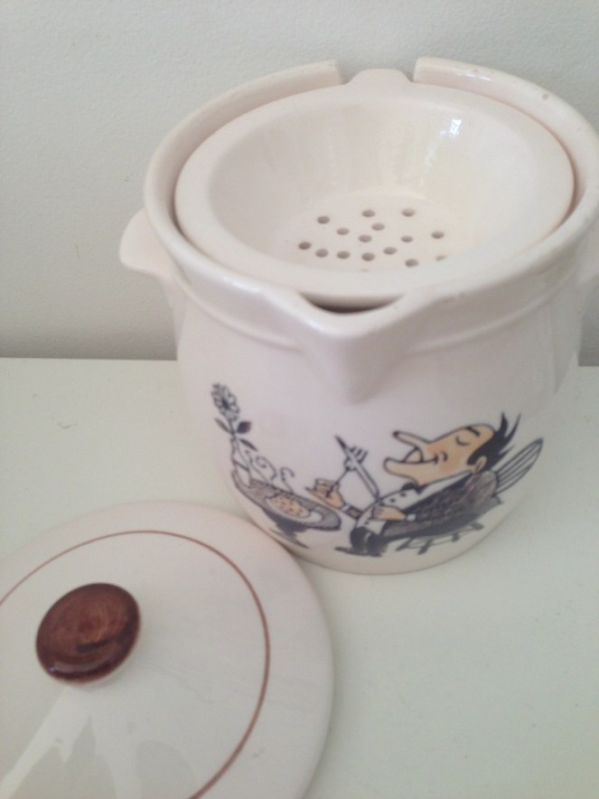 Inside the dripping pot